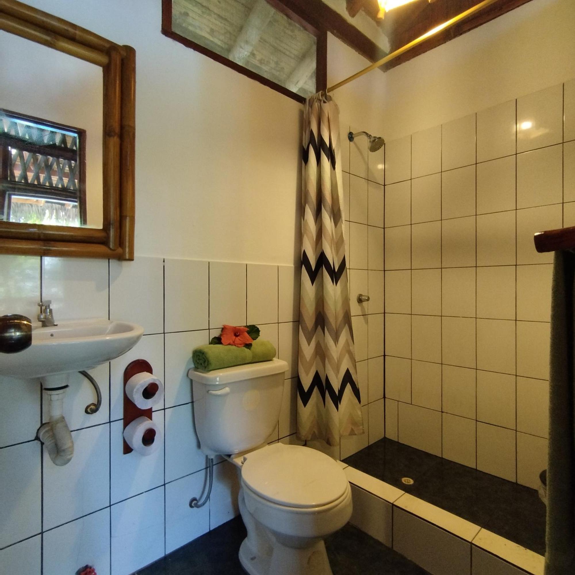 Montanita Cabanas Стая снимка